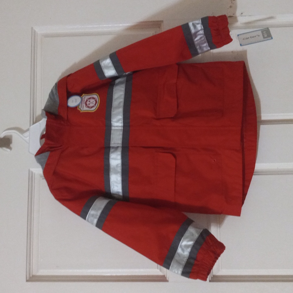 Carters Firefighter Rain Jacket (M 5/6)